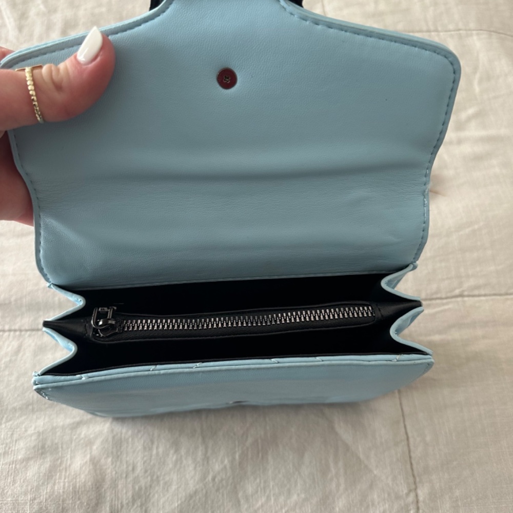 Blue Purse from Boutique - Picture 4 of 4